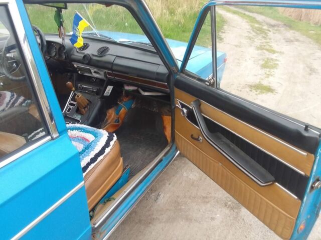 Синий ВАЗ 2103, объемом двигателя 1.5 л и пробегом 96 тыс. км за 600 $, фото 3 на Automoto.ua