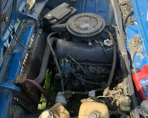Синий ВАЗ 2103, объемом двигателя 1.5 л и пробегом 200 тыс. км за 479 $, фото 2 на Automoto.ua