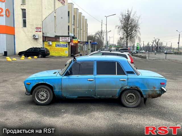 Синий ВАЗ 2103, объемом двигателя 15 л и пробегом 0 тыс. км за 799 $, фото 3 на Automoto.ua
