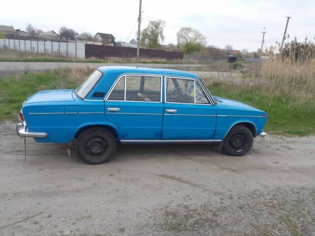 Синий ВАЗ 2103, объемом двигателя 1.5 л и пробегом 96 тыс. км за 600 $, фото 2 на Automoto.ua