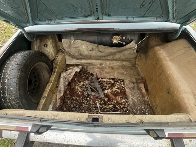 Синий ВАЗ 2103, объемом двигателя 1.5 л и пробегом 79 тыс. км за 350 $, фото 6 на Automoto.ua