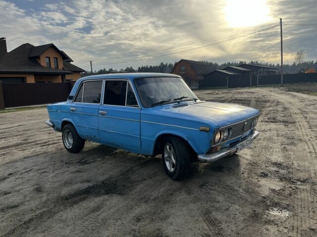 Синий ВАЗ 2103, объемом двигателя 1.5 л и пробегом 200 тыс. км за 450 $, фото 1 на Automoto.ua