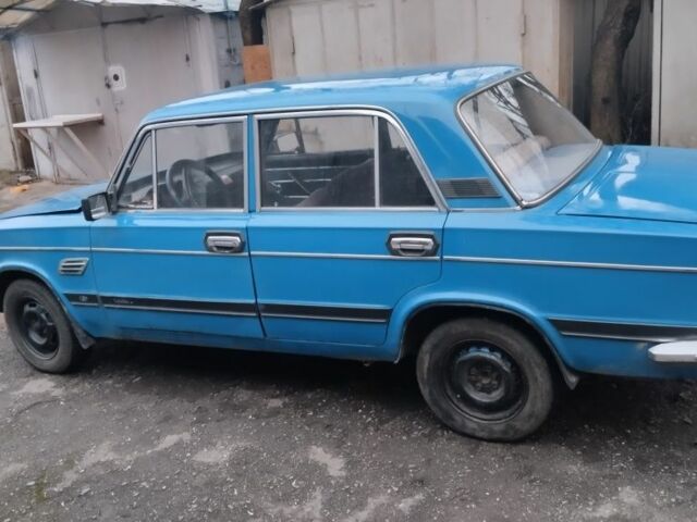 Синій ВАЗ 2103, об'ємом двигуна 0 л та пробігом 300 тис. км за 800 $, фото 3 на Automoto.ua