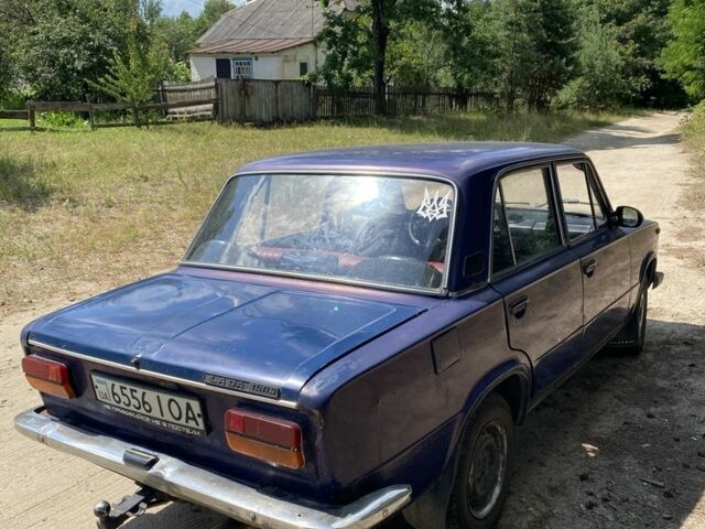Синий ВАЗ 2103, объемом двигателя 1.5 л и пробегом 80 тыс. км за 349 $, фото 3 на Automoto.ua