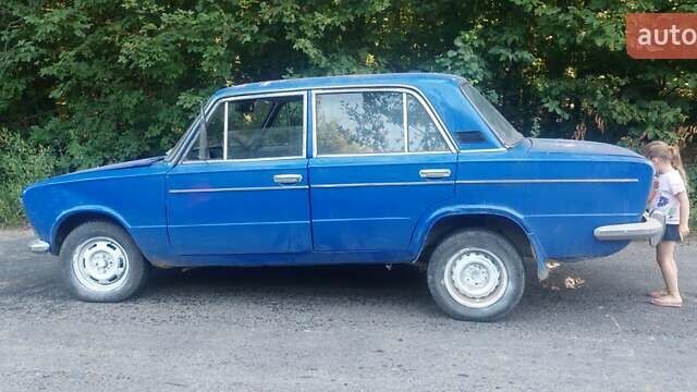 Синий ВАЗ 2103, объемом двигателя 0 л и пробегом 524 тыс. км за 600 $, фото 1 на Automoto.ua