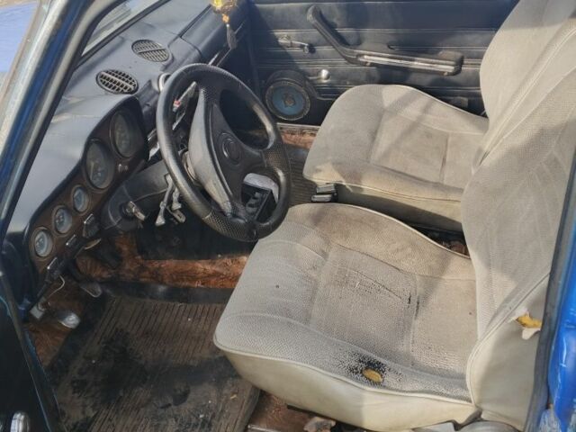 Синий ВАЗ 2103, объемом двигателя 0 л и пробегом 999 тыс. км за 579 $, фото 4 на Automoto.ua