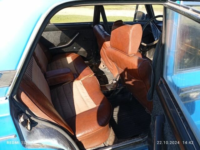 Синий ВАЗ 2103, объемом двигателя 1 л и пробегом 28 тыс. км за 15000 $, фото 5 на Automoto.ua