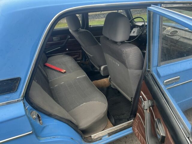 Синий ВАЗ 2103, объемом двигателя 1.3 л и пробегом 558 тыс. км за 520 $, фото 5 на Automoto.ua