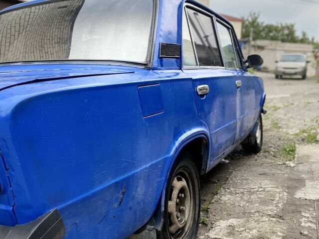 Синий ВАЗ 2103, объемом двигателя 0 л и пробегом 333 тыс. км за 313 $, фото 5 на Automoto.ua