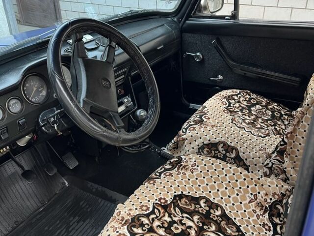 Синий ВАЗ 2103, объемом двигателя 1.5 л и пробегом 250 тыс. км за 666 $, фото 6 на Automoto.ua