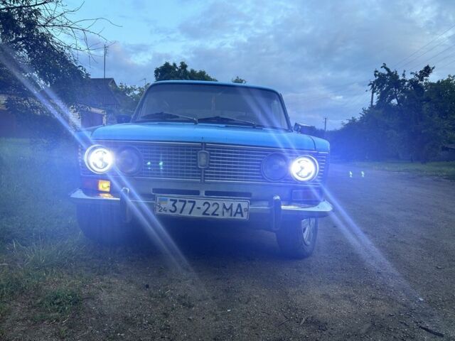 Синий ВАЗ 2103, объемом двигателя 0 л и пробегом 300 тыс. км за 411 $, фото 1 на Automoto.ua