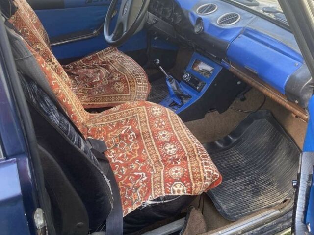 ВАЗ 2103 1986 в Коростене на Automoto.ua Синий ВАЗ 2103, объемом двигателя 1.3 л и пробегом 180 тыс. км за 1400 $, фото 1 на Automoto.ua