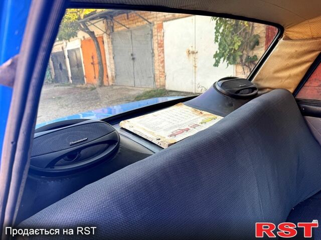 Синий ВАЗ 2103, объемом двигателя 1.3 л и пробегом 200 тыс. км за 499 $, фото 6 на Automoto.ua
