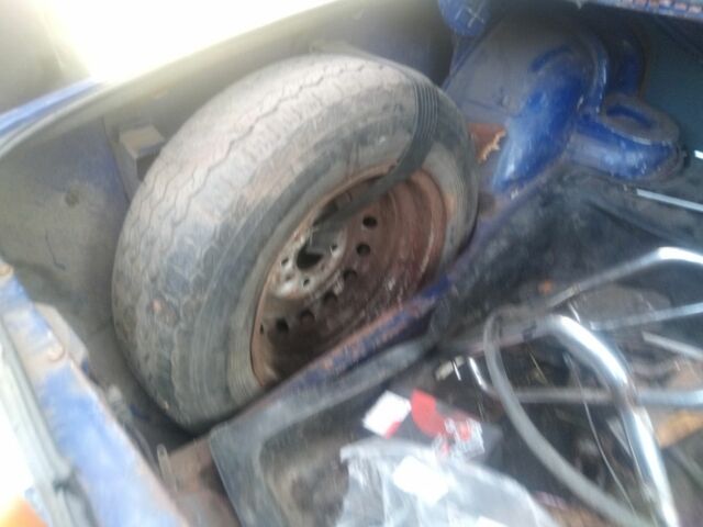 Синій ВАЗ 2103, об'ємом двигуна 1.3 л та пробігом 1 тис. км за 400 $, фото 6 на Automoto.ua