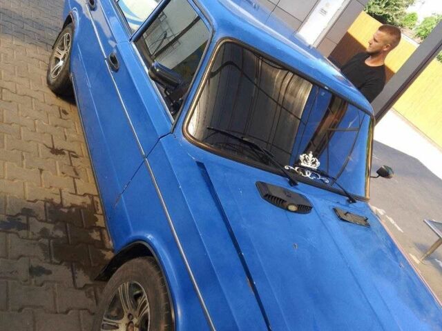 Синий ВАЗ 2103, объемом двигателя 1.6 л и пробегом 400 тыс. км за 629 $, фото 2 на Automoto.ua