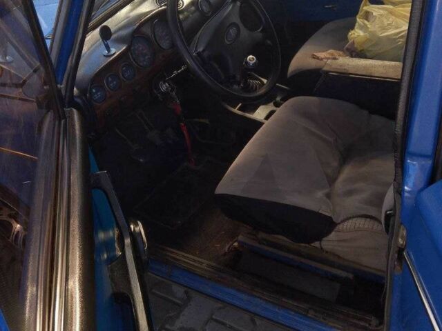 Синий ВАЗ 2103, объемом двигателя 1.6 л и пробегом 400 тыс. км за 629 $, фото 4 на Automoto.ua