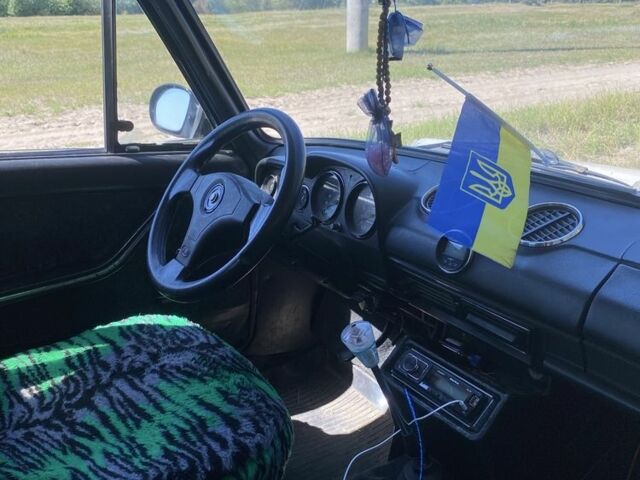 Синий ВАЗ 2103, объемом двигателя 1.3 л и пробегом 1000 тыс. км за 549 $, фото 5 на Automoto.ua