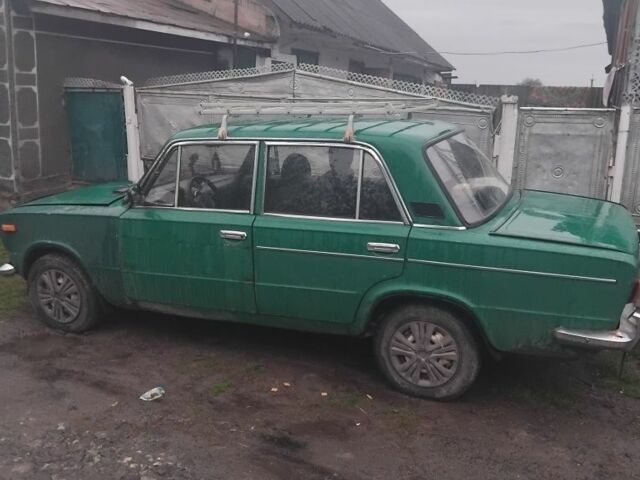 Зелений ВАЗ 2103, об'ємом двигуна 1.5 л та пробігом 52 тис. км за 333 $, фото 2 на Automoto.ua