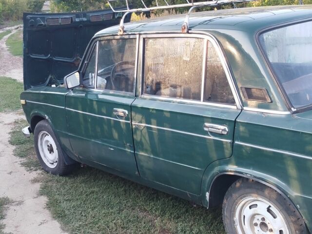 Зеленый ВАЗ 2103, объемом двигателя 0 л и пробегом 92 тыс. км за 650 $, фото 2 на Automoto.ua