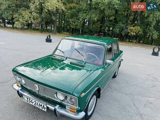 Зелений ВАЗ 2103, об'ємом двигуна 1.5 л та пробігом 157 тис. км за 2000 $, фото 2 на Automoto.ua