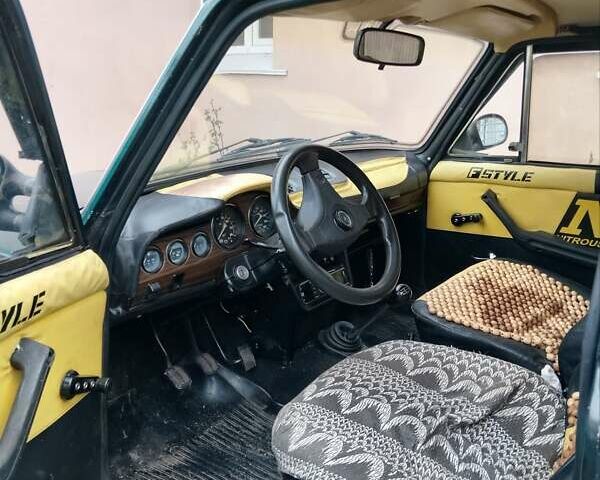 Зеленый ВАЗ 2103, объемом двигателя 1.5 л и пробегом 200 тыс. км за 470 $, фото 3 на Automoto.ua