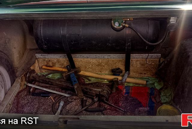 ВАЗ 2103 1974 у Дніпро (Дніпропетровську) на Automoto.ua Зелений ВАЗ 2103, об'ємом двигуна 1.5 л та пробігом 150 тис. км за 500 $, фото 5 на Automoto.ua
