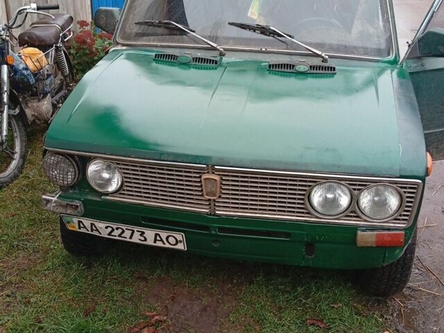 Зеленый ВАЗ 2103, объемом двигателя 1.5 л и пробегом 100 тыс. км за 262 $, фото 2 на Automoto.ua