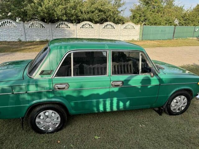 Зеленый ВАЗ 2103, объемом двигателя 1.5 л и пробегом 120 тыс. км за 900 $, фото 1 на Automoto.ua