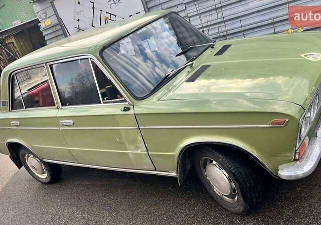 Зеленый ВАЗ 2103, объемом двигателя 1.5 л и пробегом 320 тыс. км за 650 $, фото 2 на Automoto.ua