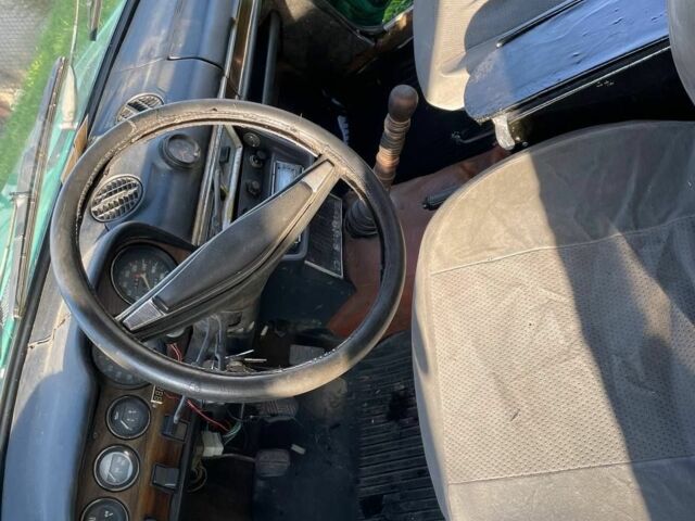 Зеленый ВАЗ 2103, объемом двигателя 1.5 л и пробегом 100 тыс. км за 400 $, фото 4 на Automoto.ua