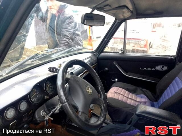 Зелений ВАЗ 2103, об'ємом двигуна 1.5 л та пробігом 0 тис. км за 600 $, фото 2 на Automoto.ua