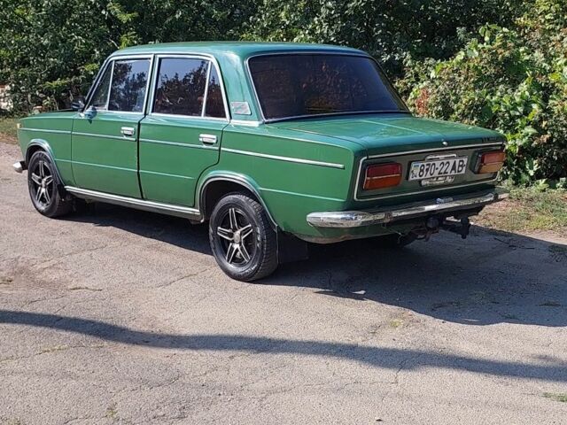 Зеленый ВАЗ 2103, объемом двигателя 1.5 л и пробегом 100 тыс. км за 800 $, фото 3 на Automoto.ua