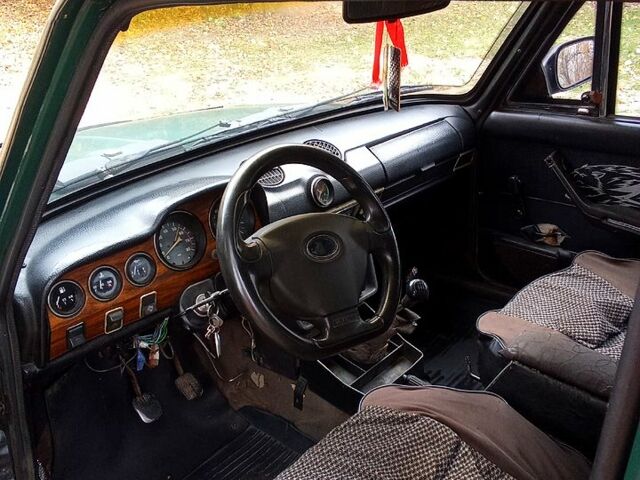 Зеленый ВАЗ 2103, объемом двигателя 1.5 л и пробегом 0 тыс. км за 600 $, фото 8 на Automoto.ua