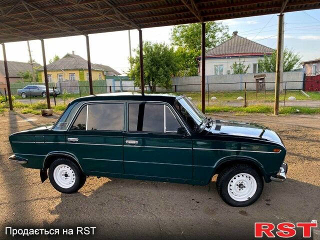 Зелений ВАЗ 2103, об'ємом двигуна 1.5 л та пробігом 0 тис. км за 1400 $, фото 2 на Automoto.ua