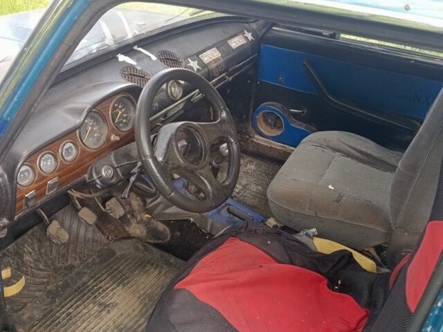 Зеленый ВАЗ 2103, объемом двигателя 0 л и пробегом 3 тыс. км за 170 $, фото 2 на Automoto.ua