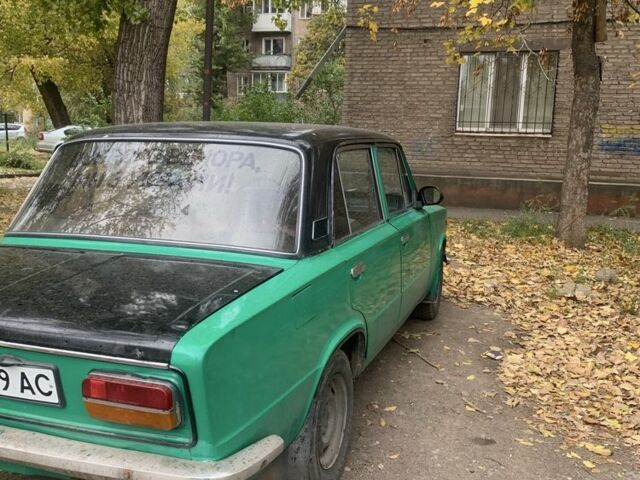 ВАЗ 2103 1976 в Кривом Роге на Automoto.ua Зеленый ВАЗ 2103, объемом двигателя 1.5 л и пробегом 3 тыс. км за 424 $, фото 4 на Automoto.ua