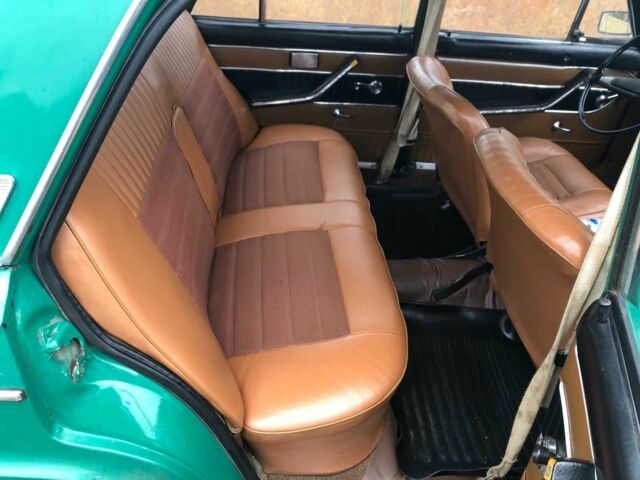 Зеленый ВАЗ 2103, объемом двигателя 1.5 л и пробегом 117 тыс. км за 1350 $, фото 13 на Automoto.ua