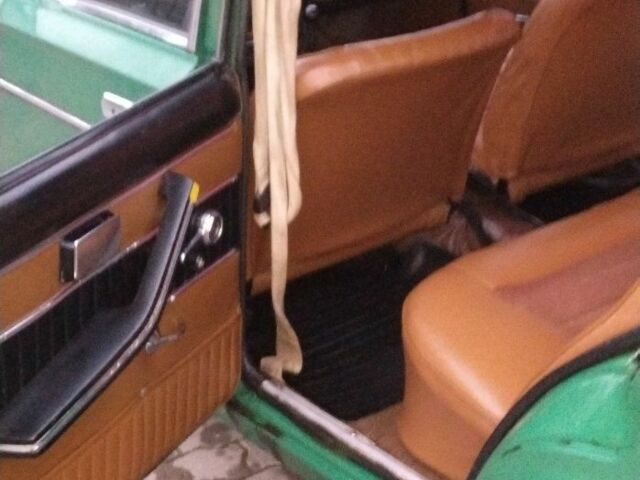 Зеленый ВАЗ 2103, объемом двигателя 1.5 л и пробегом 27 тыс. км за 750 $, фото 11 на Automoto.ua