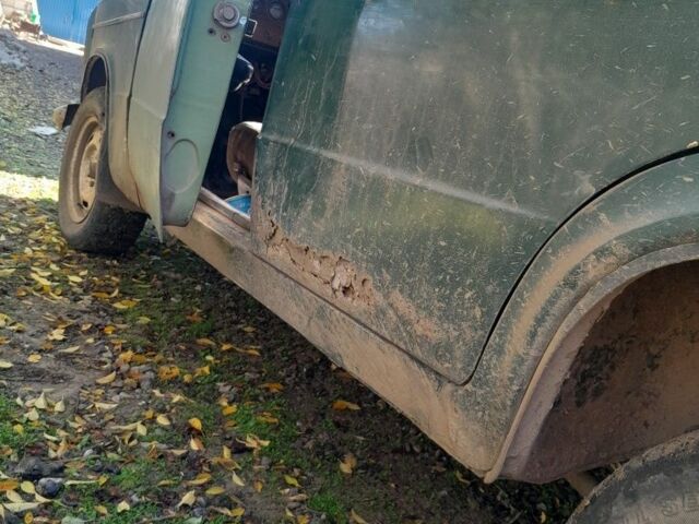 Зеленый ВАЗ 2103, объемом двигателя 0 л и пробегом 3 тыс. км за 450 $, фото 5 на Automoto.ua