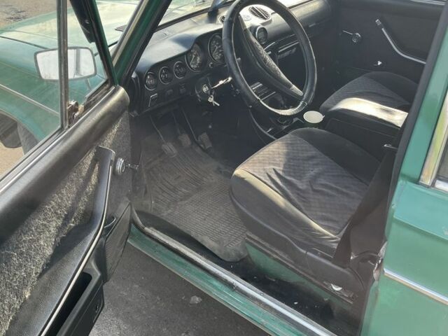 Зеленый ВАЗ 2103, объемом двигателя 1.5 л и пробегом 300 тыс. км за 600 $, фото 6 на Automoto.ua