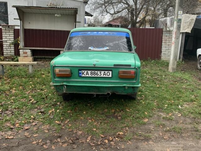 Зелений ВАЗ 2103, об'ємом двигуна 1.3 л та пробігом 700 тис. км за 358 $, фото 3 на Automoto.ua