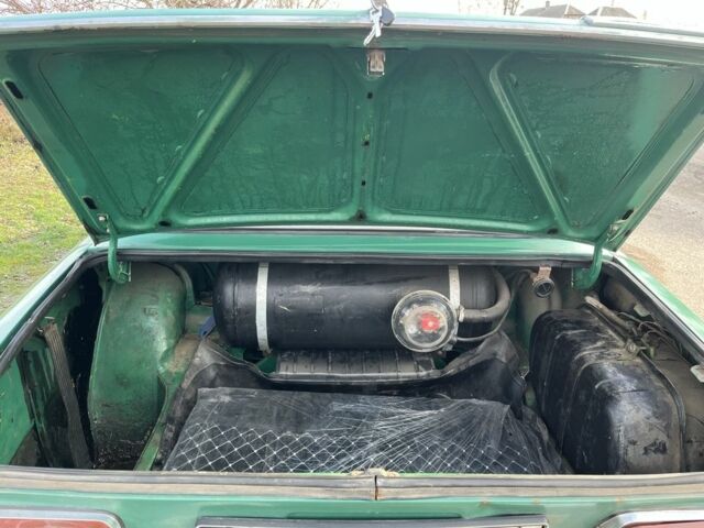 Зеленый ВАЗ 2103, объемом двигателя 1.5 л и пробегом 300 тыс. км за 600 $, фото 5 на Automoto.ua