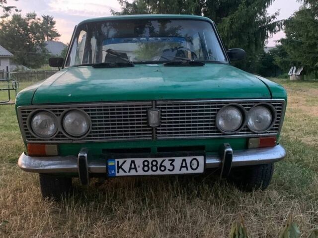 Зеленый ВАЗ 2103, объемом двигателя 1.5 л и пробегом 50 тыс. км за 409 $, фото 1 на Automoto.ua