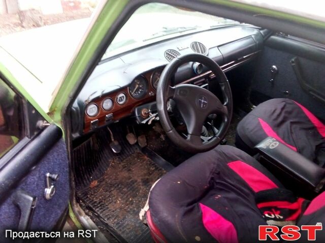 Зеленый ВАЗ 2103, объемом двигателя 15 л и пробегом 0 тыс. км за 450 $, фото 3 на Automoto.ua
