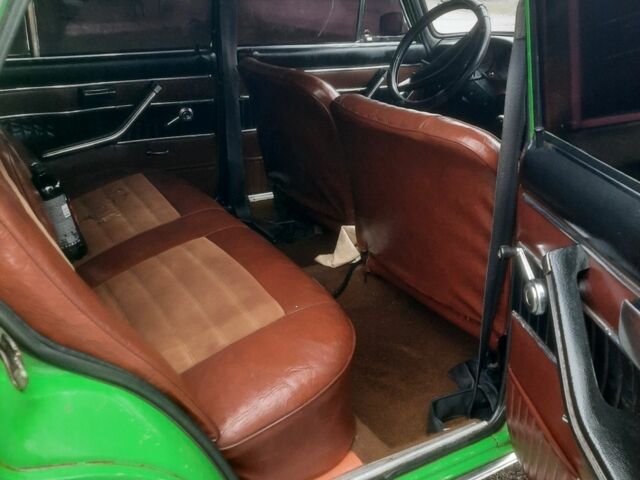 Зелений ВАЗ 2103, об'ємом двигуна 1.5 л та пробігом 43 тис. км за 426 $, фото 5 на Automoto.ua