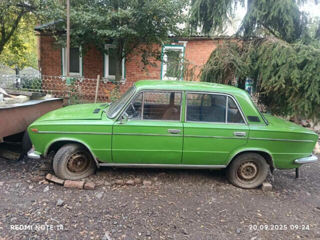 Зелений ВАЗ 2103, об'ємом двигуна 1.3 л та пробігом 70 тис. км за 1000 $, фото 4 на Automoto.ua