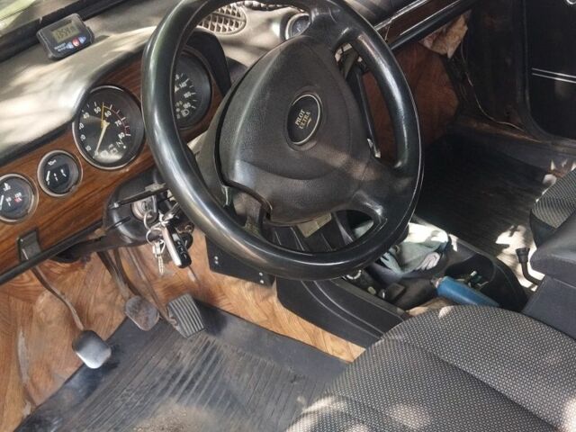 Зеленый ВАЗ 2103, объемом двигателя 1.3 л и пробегом 666 тыс. км за 715 $, фото 2 на Automoto.ua