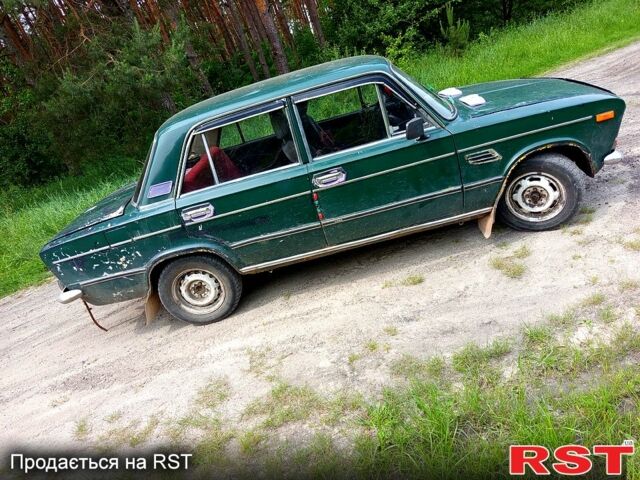 Зелений ВАЗ 2103, об'ємом двигуна 1.5 л та пробігом 165 тис. км за 200 $, фото 2 на Automoto.ua