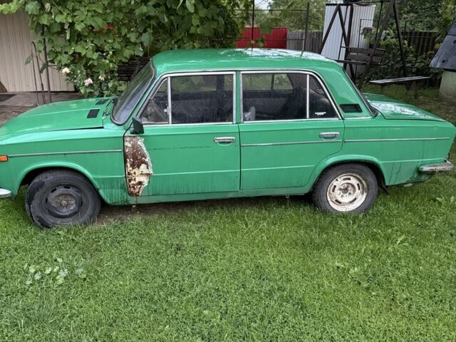Зеленый ВАЗ 2103, объемом двигателя 1.5 л и пробегом 500 тыс. км за 750 $, фото 3 на Automoto.ua