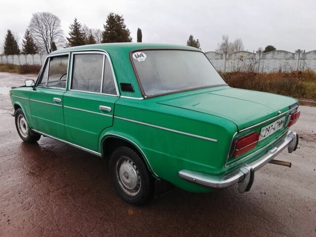 Зеленый ВАЗ 2103, объемом двигателя 1.5 л и пробегом 2 тыс. км за 600 $, фото 2 на Automoto.ua